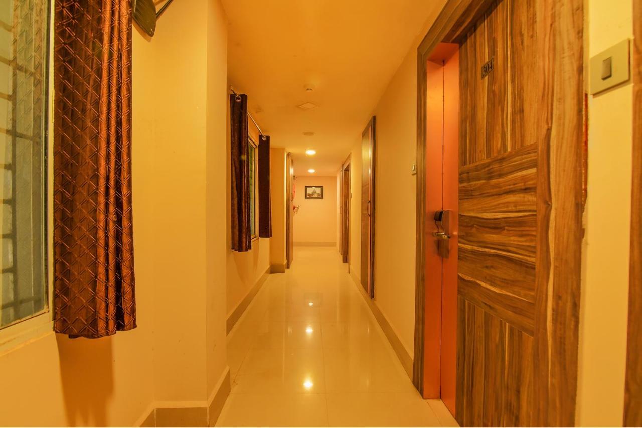 Fabhotel Middleton Desire - Nr Niladri Vihar Square บูบันเนสชวาร์ ภายนอก รูปภาพ