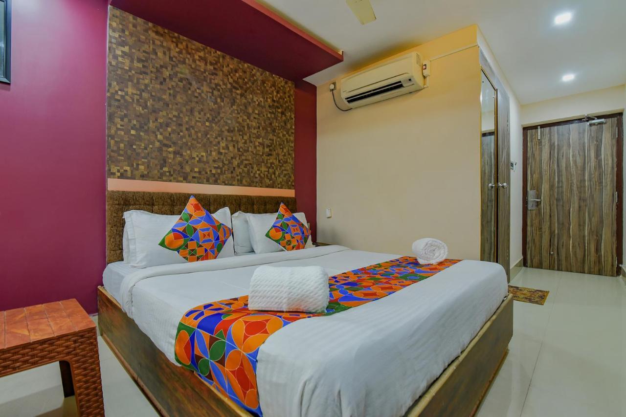 Fabhotel Middleton Desire - Nr Niladri Vihar Square บูบันเนสชวาร์ ภายนอก รูปภาพ
